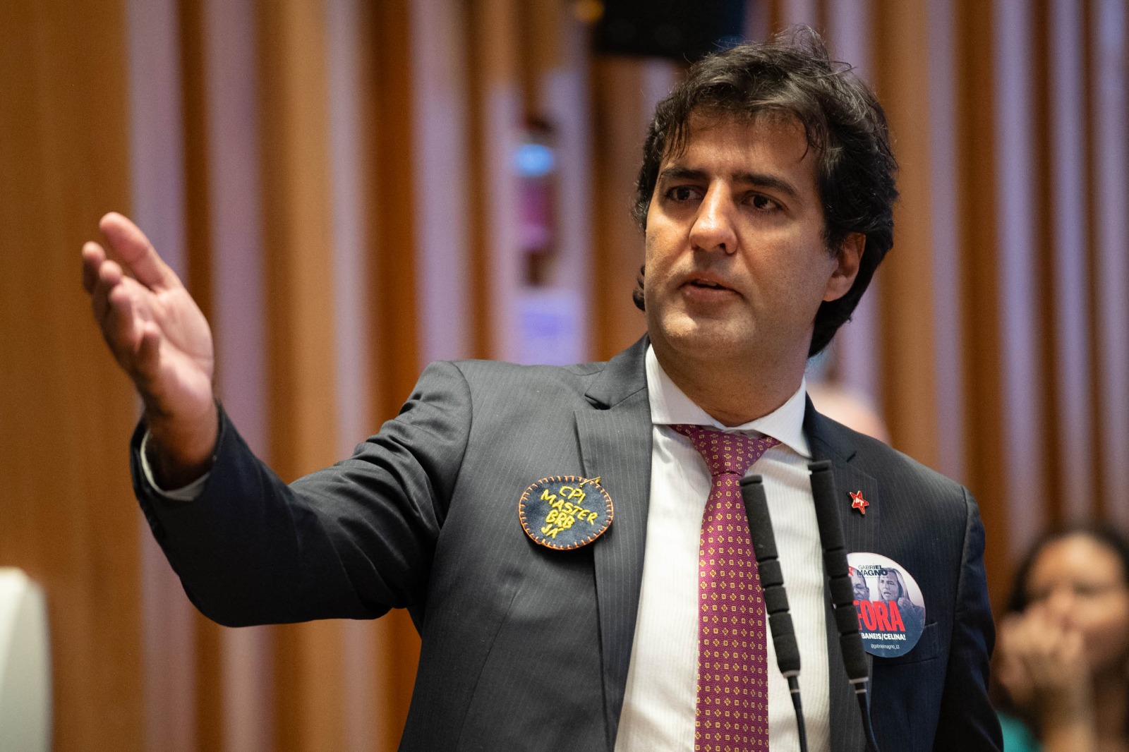 Deputado aciona o TCDF contra supersalários de até R$ 250 mil pagos a diretores da Terracap em meio a contingenciamento de gastos