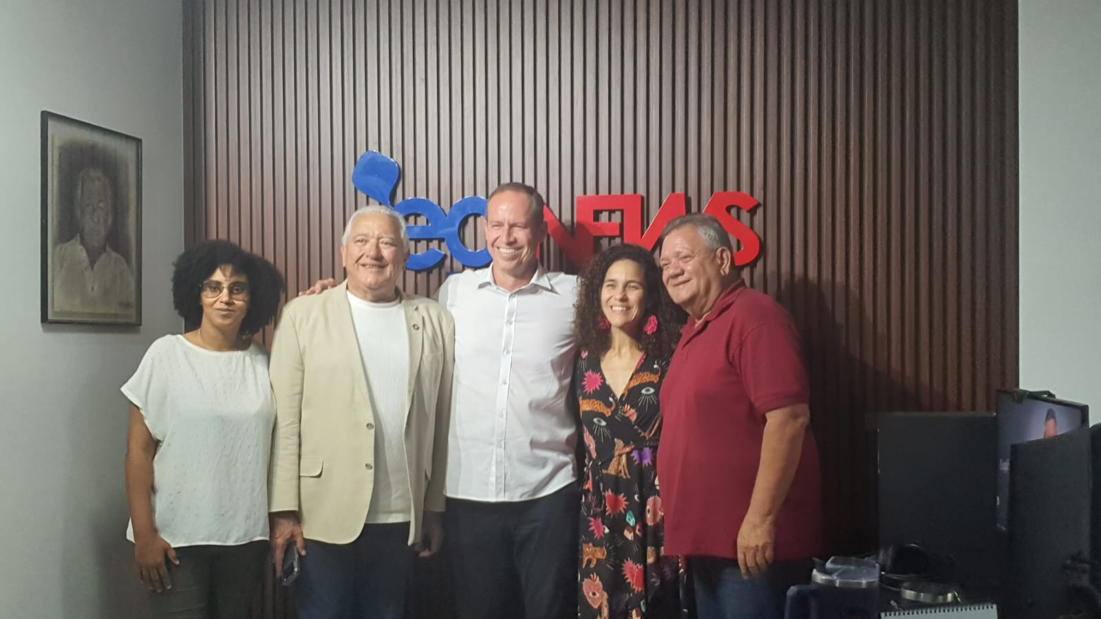 Ricardo Cappelli e Sofia Carvalho debatem os rumos do DF e apresentam trajetória pessoal e propostas em entrevista