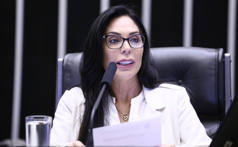 Comissão aprova estabilidade temporária ao trabalhador que doa órgão ou tecido